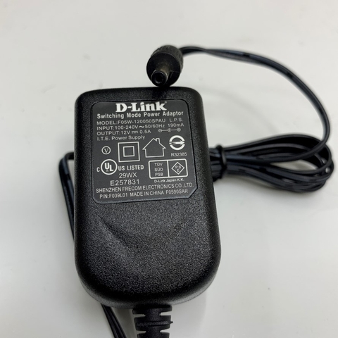 Adapter 12V 0.5A D-Link F05W-120050SPAU US Plug 100-240V Connector Size 3.5mm x 1.35mm