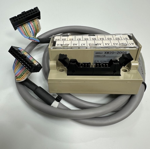 Bộ Combo Omron XW2D-20G6 Terminal Block + Omron XW2Z-100X Cable Round 1M