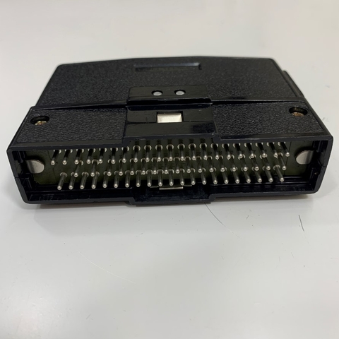 Đầu Jack Hàn Gold Conn GMC-60 Pin Male Connector Electrical Volage Rating AC400V DC600V Current Rating 5A