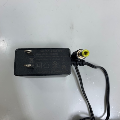 Adapter 5V 2A 10W Dokocom LPL Connector Tip Size 5.5mm x 2.5mm For Ethernet Media Converter, Điện thoại IP Phone Yealink, IP Phones Grandstream