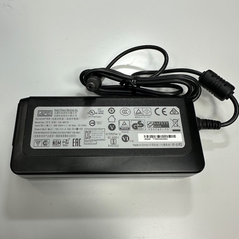 Adapter 19V 4.74A 90W APD DA-90F19 IEC C6 Plug Connector Tip Size 5.5mm x 2.1mm