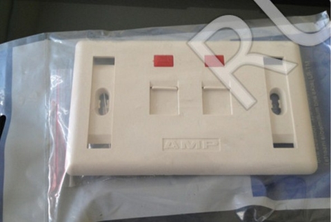 Mặt Chữ Nhật WallPlate AMP US Style Decorator Faceplate Kit 2-Port 0-0272352-1