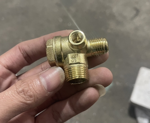 Củ ấu ba chạc van 1 chiều ren trong 8mm