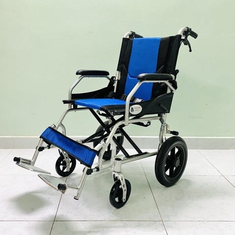 Xe lăn siêu nhẹ Lucass X63
