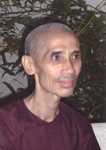 Ngọn hải đăng mãi mãi tỏa sáng