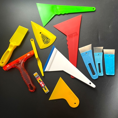 Combo Vali Dán Phim Đầy Đủ Đồ Không Kèm Va Li