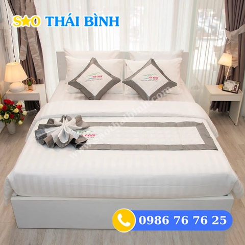 Tấm trang trí giường khách sạn 4