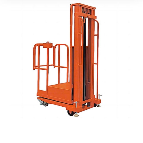 Xe nâng hàng bán điện trên không LCCVN
