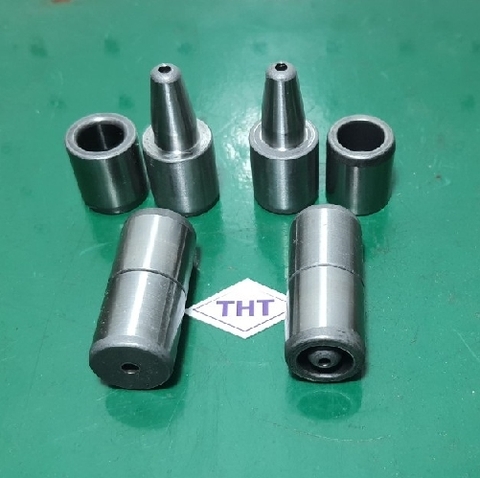 Định vị khuôn cao su