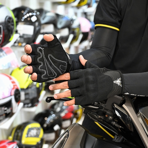 Găng tay EGO Ngắn Đen FREESHIP