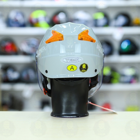 Mũ 1/2 Yema Có Kính Chắn FREESIZE - Xám Bóng