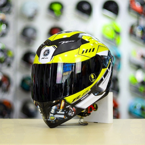 Mũ Royal M138b Đen Bóng + Tặng Dán Tem Decal Yamaha R15 Vàng FREESHIP