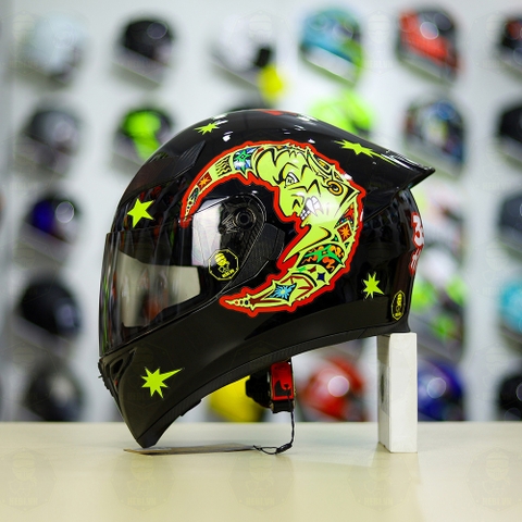 Mũ Royal M138b Đen Bóng + Tặng Dán Tem Decal AGV Sun & Moon FREESHIP