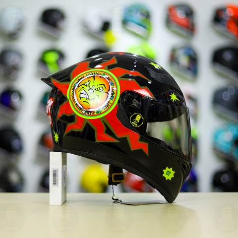 Mũ Royal M138b Đen Bóng + Tặng Dán Tem Decal AGV Sun & Moon FREESHIP