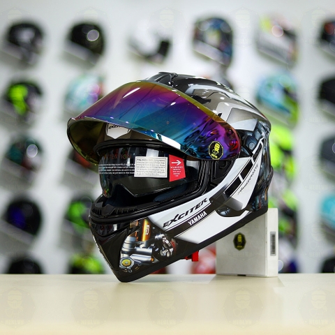 Mũ EGO E81 Đen Bóng + Dán Tem Decal Yamaha EXCITER Xám FREESHIP