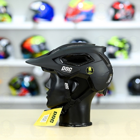 Nón POC P18 2022 FREESHIP - Đen Nhám