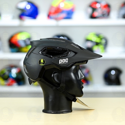 Nón POC P18 2022 FREESHIP - Đen Nhám