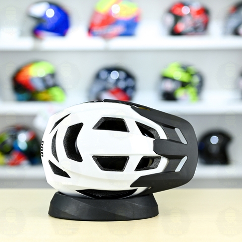 Nón POC P18 2022 FREESHIP - Trắng Bóng