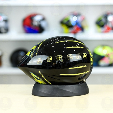 Nón Thể Thao Royal MD16 Freesize FREESHIP  Đen Bóng - Dán Tem Decal AGV Project 46 Vàng