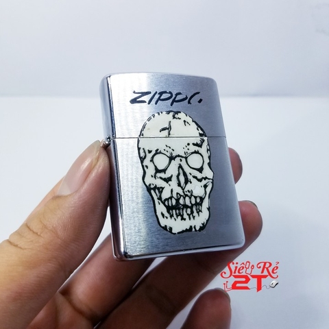 Zippo Mỹ XIII la mã 1997 Chrome phay xước chủ đề đầu lâu Skull (Used 90%)