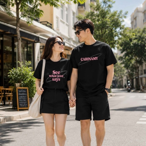 Áo in KIM TUYẾN TO SEE WHAT LOVE SAYS dòng Orbit (Vòng Xoay Vũ Trụ)