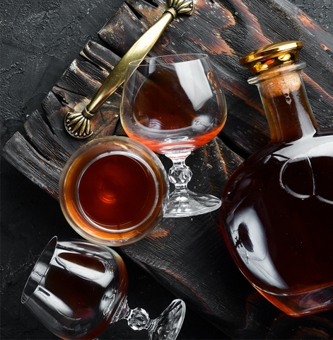 Rượu Champagne là gì? Cách thưởng thức rượu đúng chuẩn