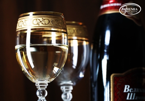 Pha lê, thủy tinh khác nhau ra sao?