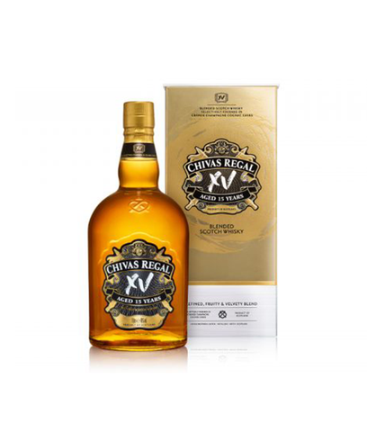 Rượu Chivas 15