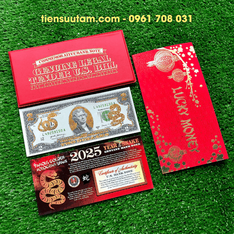 Tiền 2 USD Hình Con Rắn Mạ Vàng 2025