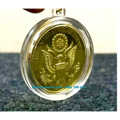 Móc Khoá Xu Hình Kim Tử Tháp Con Mắt Đại Bàng Của Mỹ