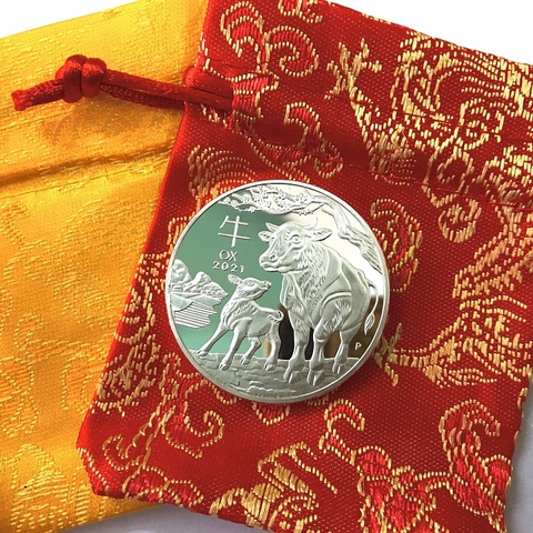 Xu Úc Hình Con Trâu Mạ Bạc Tặng Túi Gấm