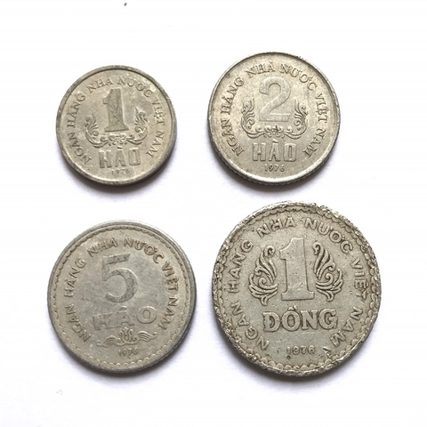 Bộ 4 xu Việt Nam 1976