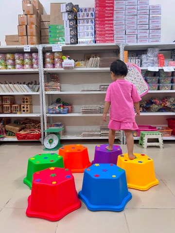 Bục bước đi cảm giác