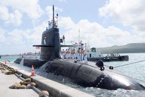 Nhật Bản đóng tàu ngầm chạy bằng pin lithium-ion