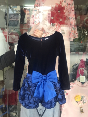 Váy nhung dài tay xanh, Sweet Heart