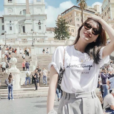 Áo Thun Zara In Chữ Và Gấu