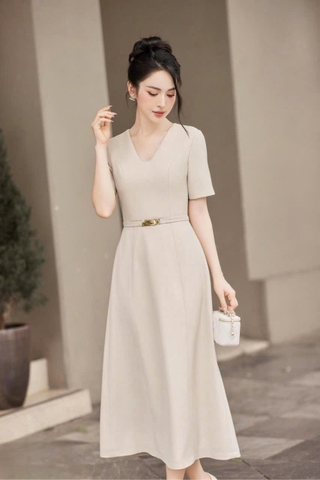 Đầm Cổ V Kèm Belt Vero