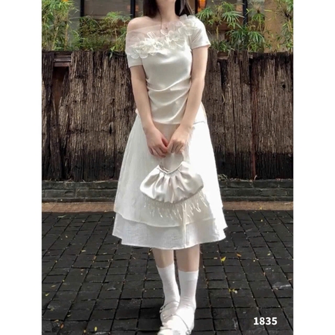 Sét Áo Đính Hoa và Chân Váy