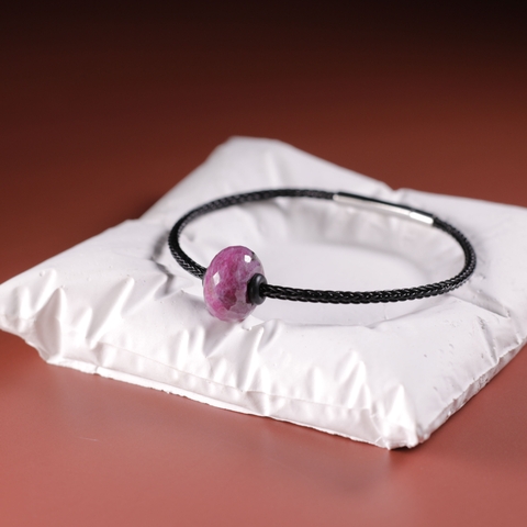 Vòng tay dây thép đồng điếu mẫu facet đá ruby nam phi