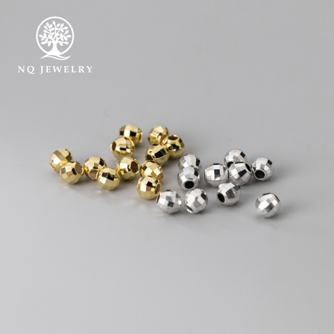 Charm bi bạc đa giác trơn xỏ ngang