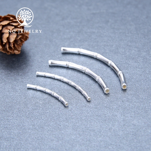Charm bạc hình ống đốt tre xỏ ngang
