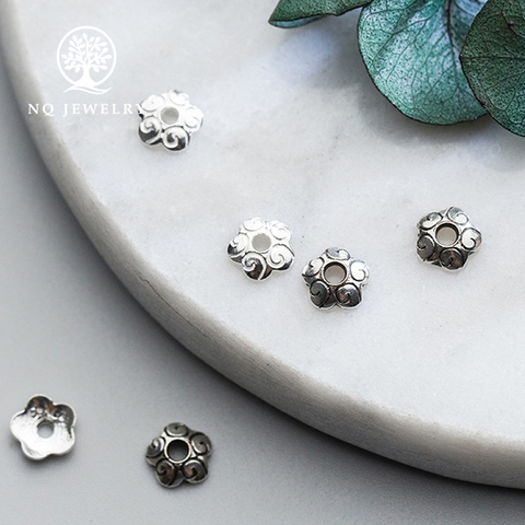 Charm bạc chụp hạt hoạ tiết hoa văn