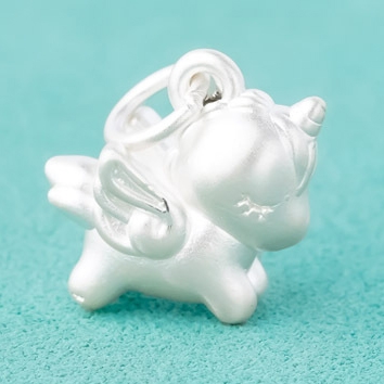 Charm bạc hình kỳ lân treo
