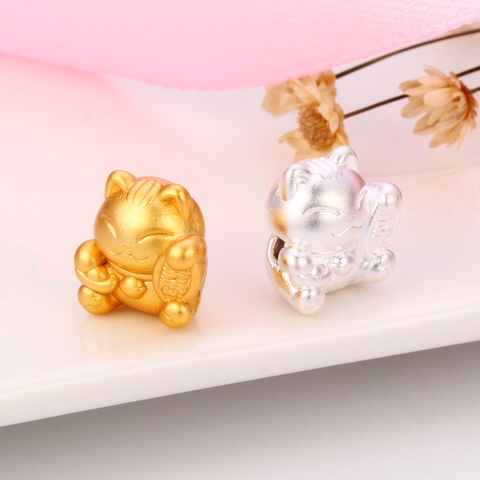 Charm bạc mèo may mắn xỏ ngang