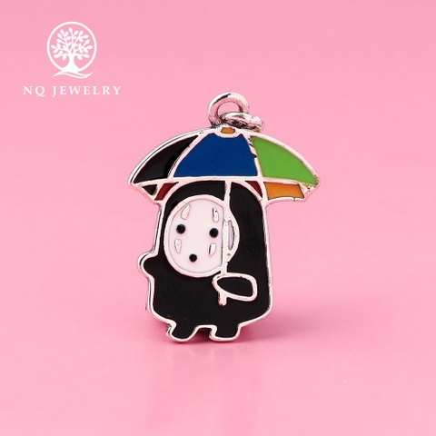 Charm bạc treo hình vô diện cầm dù