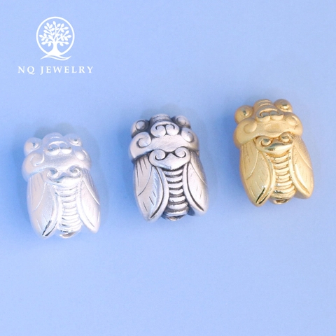 Charm bạc Ngọc thiền ( ve sầu) xỏ ngang