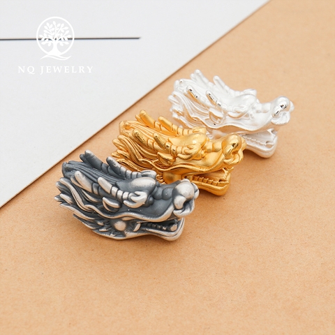 Charm bạc đầu rồng trắng xỏ ngang