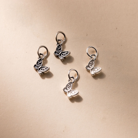 Charm bạc hình con bướm