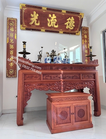 Bộ hoành phi câu đối gỗ hương cho thờ tư gia