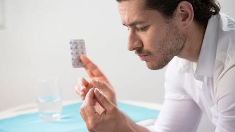 Cẩn trọng với thuốc kích dục: Khoái cảm tức thì, hậu quả khôn lường